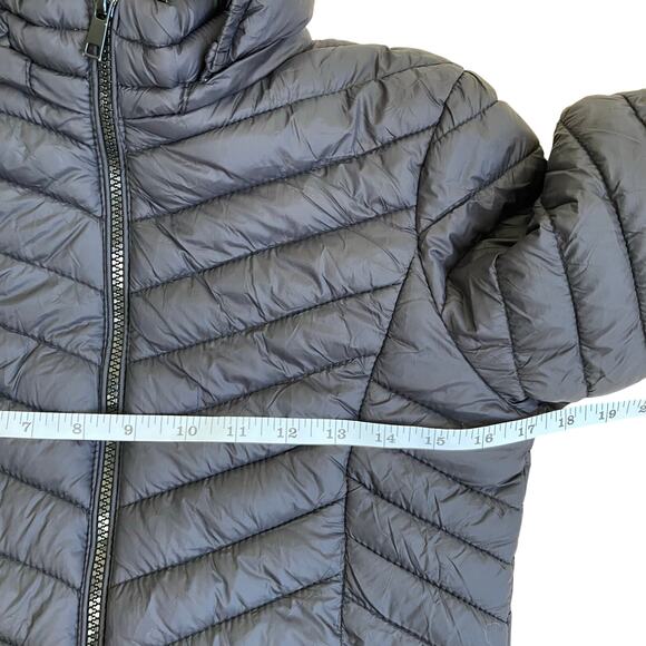 QLZ Girls Sz 12 Reversible Puffer Jacket Quilted Hooded Black / Tropical - Picture 16 of 16